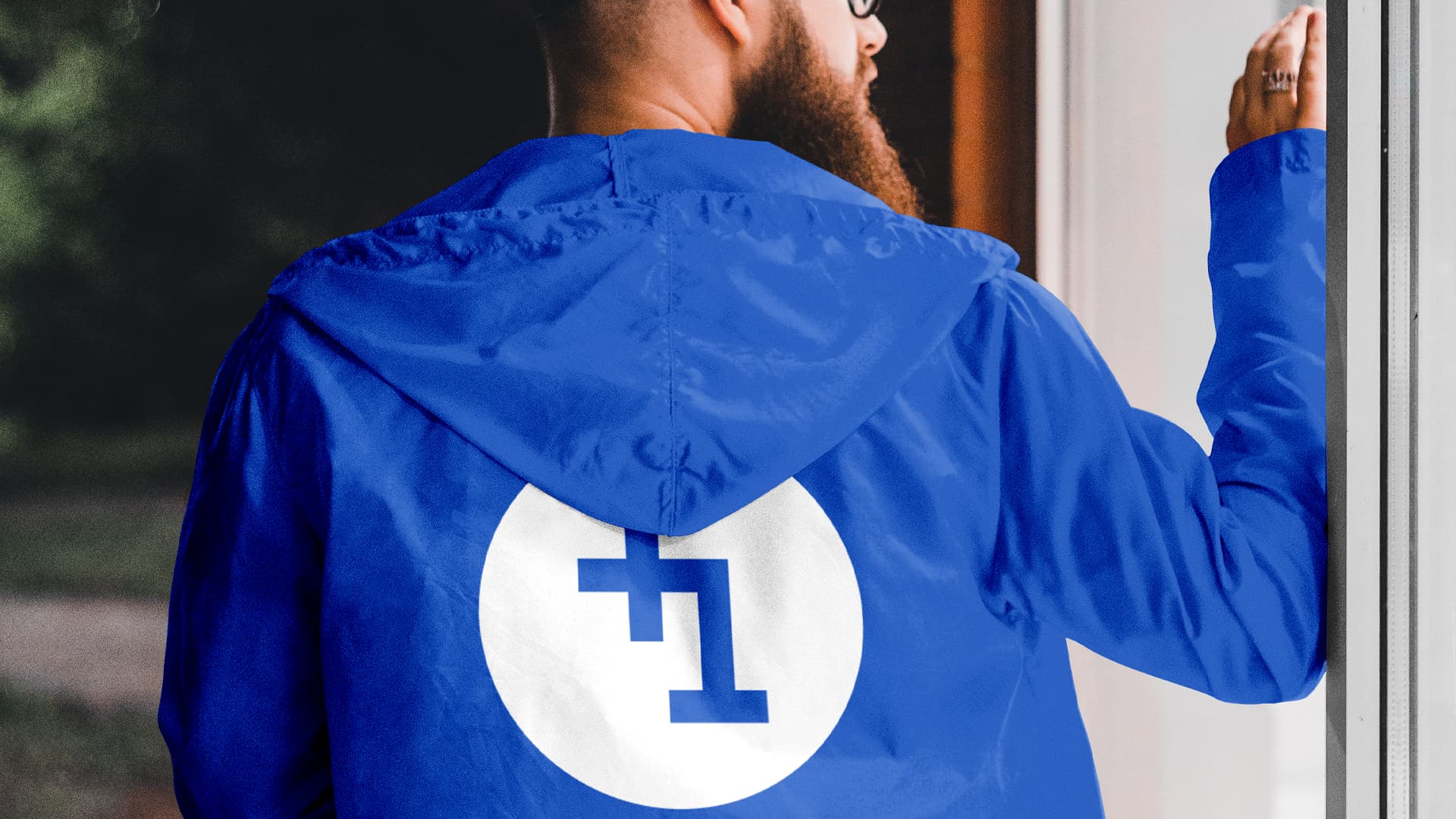 Plus1 Mockup 2